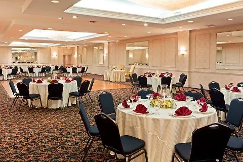 Clarion Hotel & Conference Center Ronkonkoma